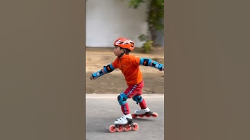 Road skating skills 🔥 | Inline skating  | Roller skating | #skating #shorts #viral #trendingshorts