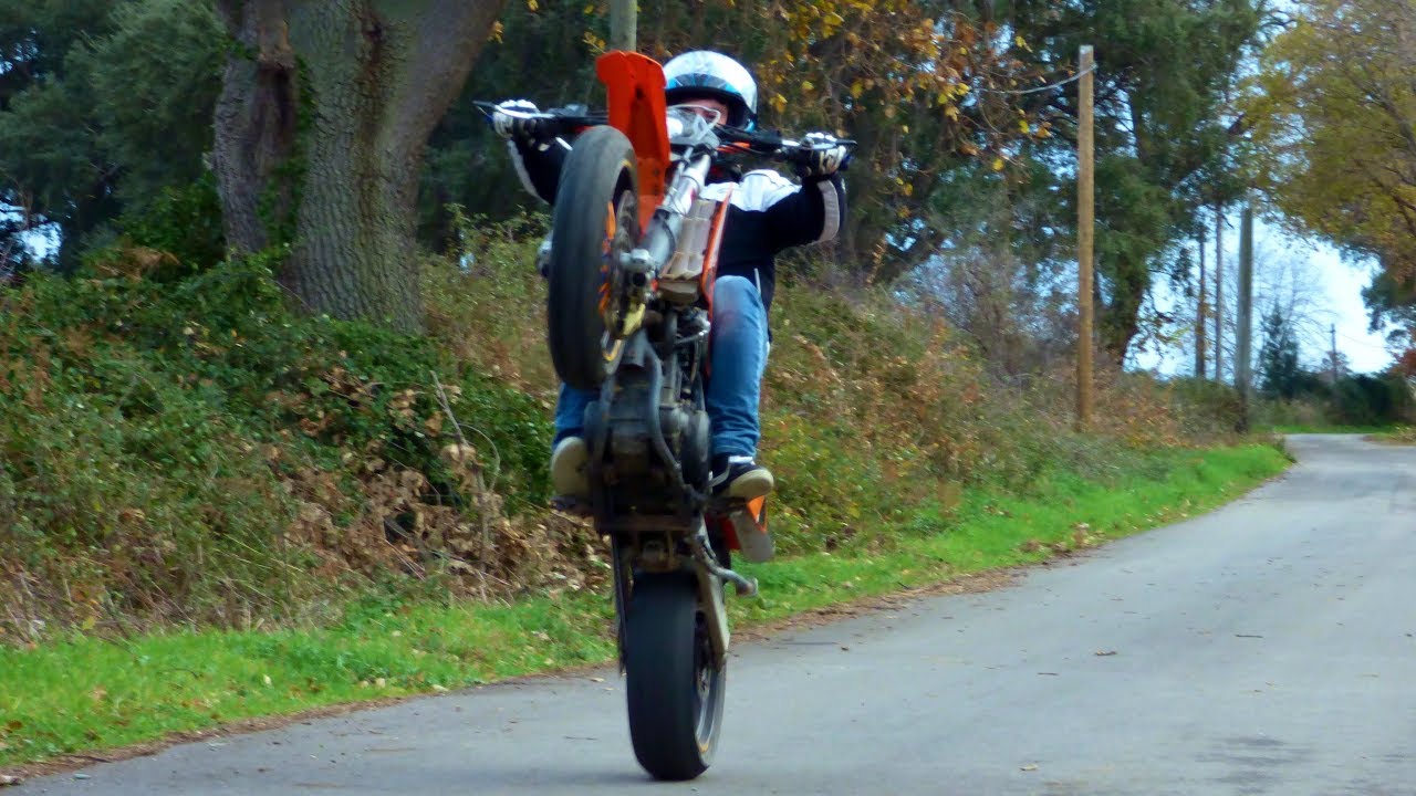 NEW BIKE | 2 DAYS WHEELING TRAINING | MBK STUNT | KTM 400 LC4 #1 - YouTube