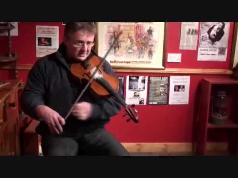 Bruce MacGregor Fiddling Snippet 'Bow : Triplets'