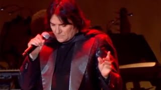 Video thumbnail of "Renato Zero - La favola mia  - Sei Zero 2010  (Live - Video Ufficiale)"