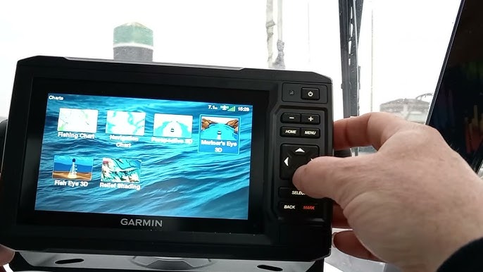 The 9 Best Portable Fish Finder of 2023 (Review And Buying Guide