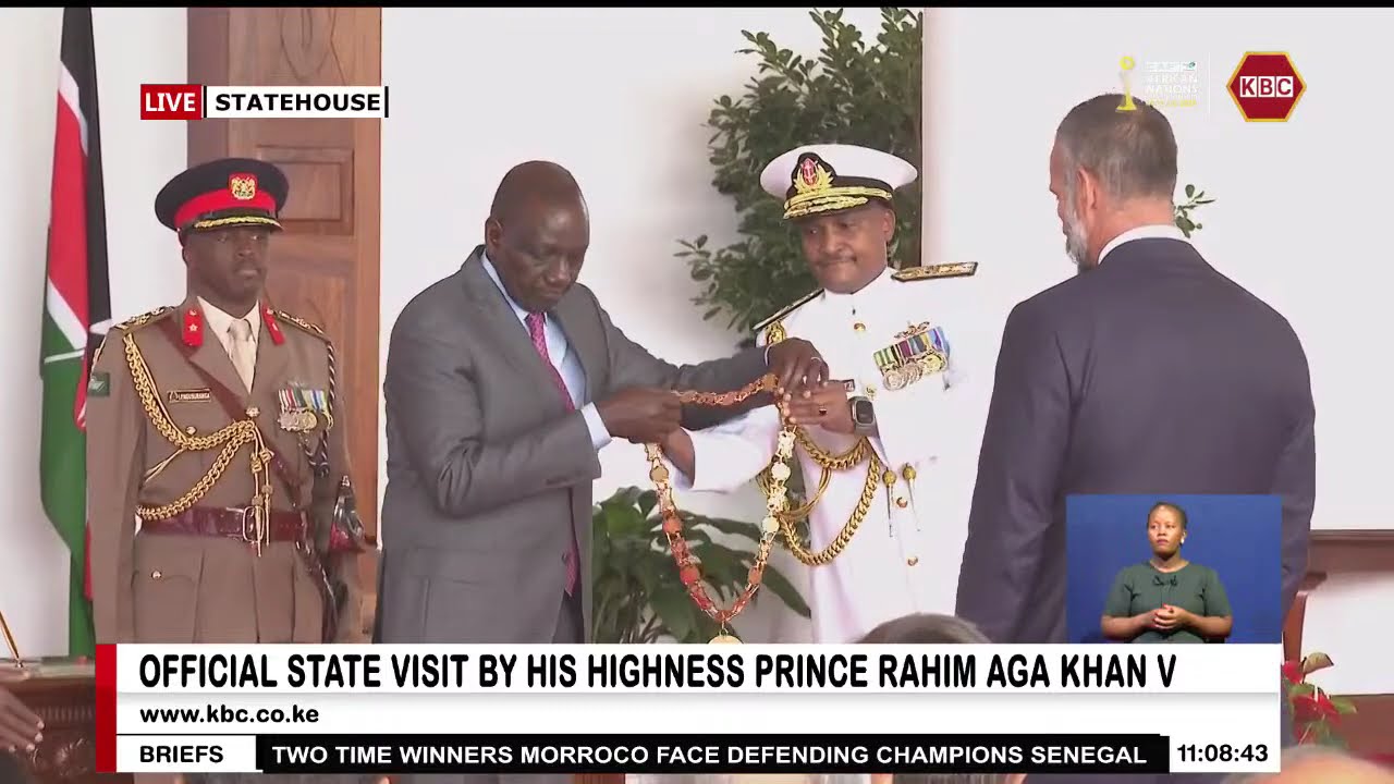 Президент Руто принимает Его Высочество принца Рахима Ага Хана V во время его первого официальног...