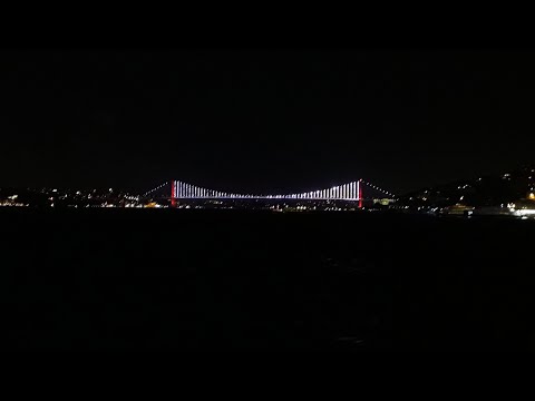 İstanbul gece manzarası,İstanbul boğaz köprüsü,İstanbul da gece,istanbul kız kulesi,15 Temmuz köprü