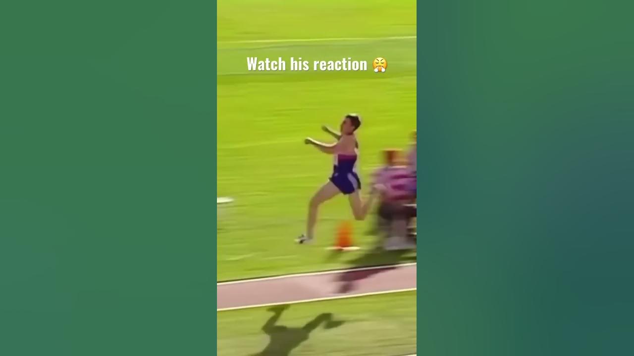 jonathan-edwards-triple-jump-world-record-18-29m-youtube