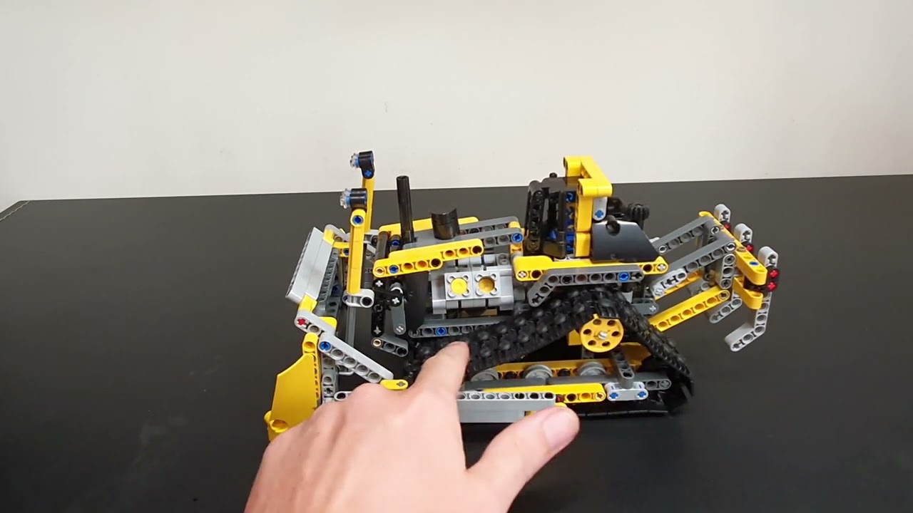 Lego Technic Bulldozer set 42028 review - YouTube