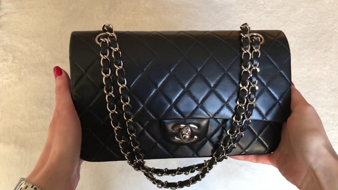 Chanel classic flap bag in midnight blue review & what's in my bag