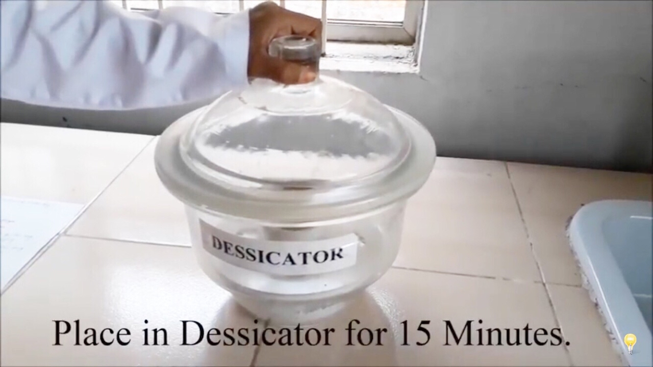 Determination of Moisture Content By Loss on Drying Method (HINDI) By Solution Pharmacy