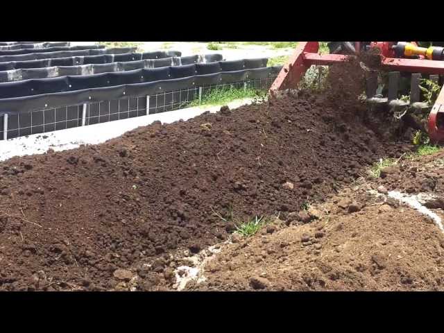 precomposteador y composteador de estiercol