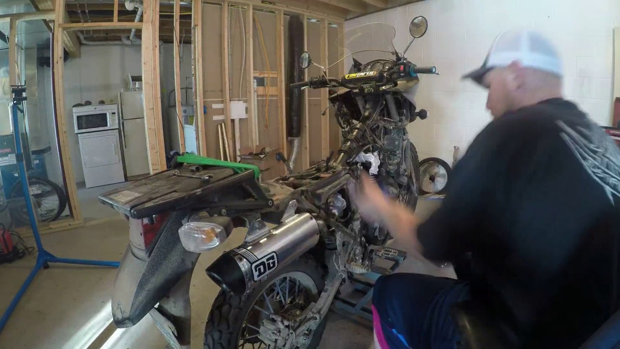 DG exhaust install and start up on 2015 klr 650 YouTube