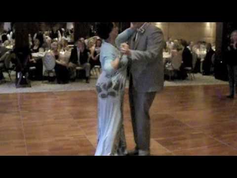 Steve Dopp Dances with his Mom on his wedding night - YouTube