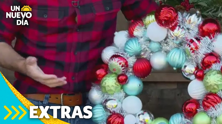 Navidad: arma una corona navideña y un cuadro decorativo con esferas | Un Nuevo Día | Telemundo