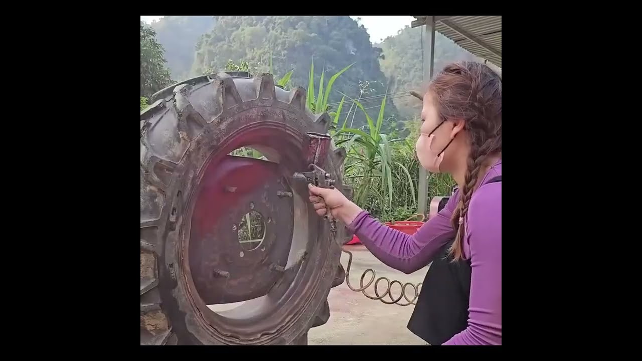 Timelapse: Girl Spends 10 Days Restoring Abandoned Tractor After 5 Years | repair girl 