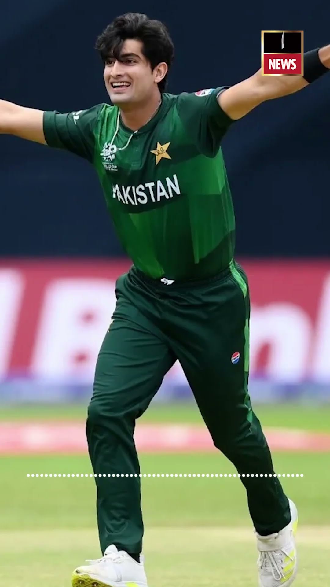 #championstrophy2025 #triseries #Tickets #NaseemShah #arynews #youtubeshorts #shorts #reels