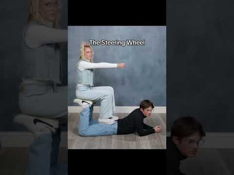 Holiday Card Poses You NEED to Try 🎄 | 100 Days ‘Til Christmas Countdown