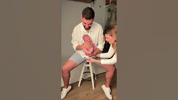 That Patch On Dad S Pants Was No 1 Splash Babyphotography Newborn 