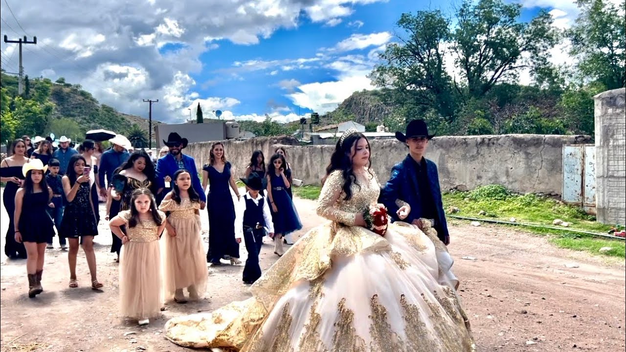 XV de Angelli y Alexander en el rancho Peña Durango.