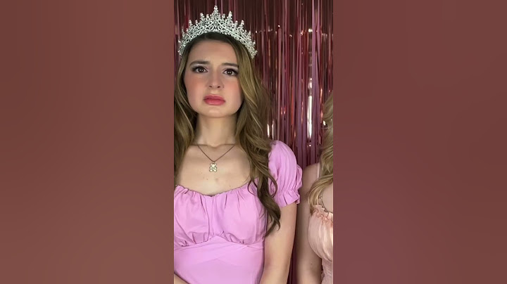 The princesses get kidnapped and have a choice to make