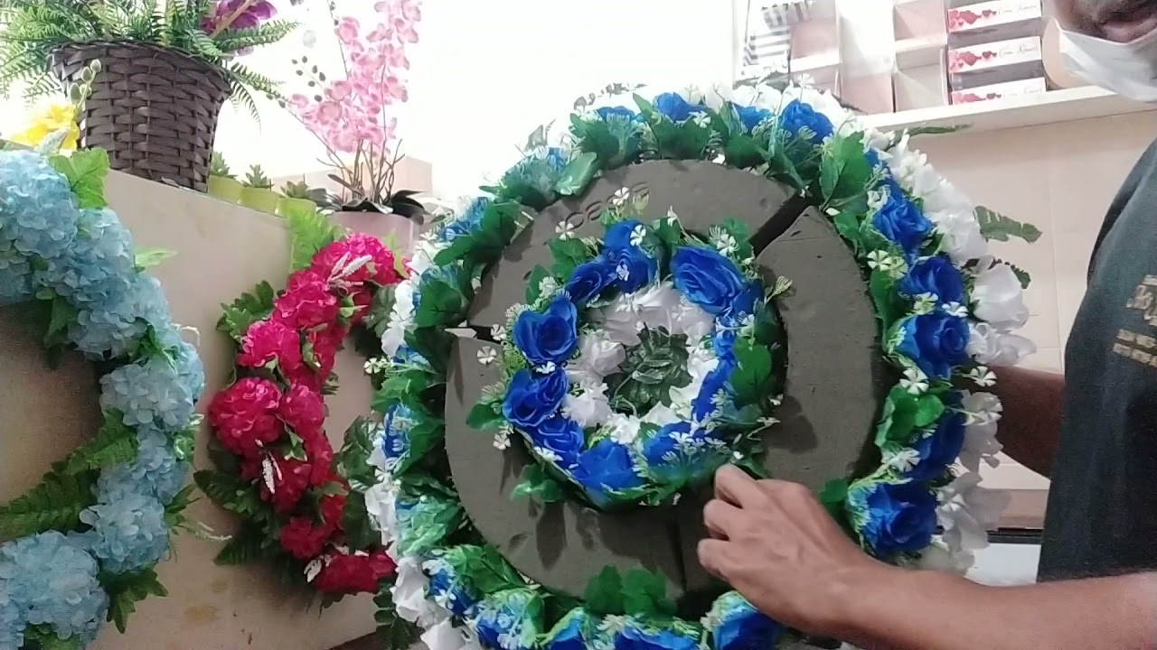 Coroa de flores artificiais para finados,passo a passo preparando coroa de flores artificiais
