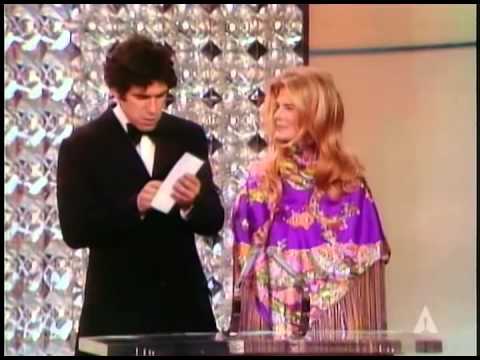 Hello, Dolly! Wins Best Sound: 1970 Oscars picture editor