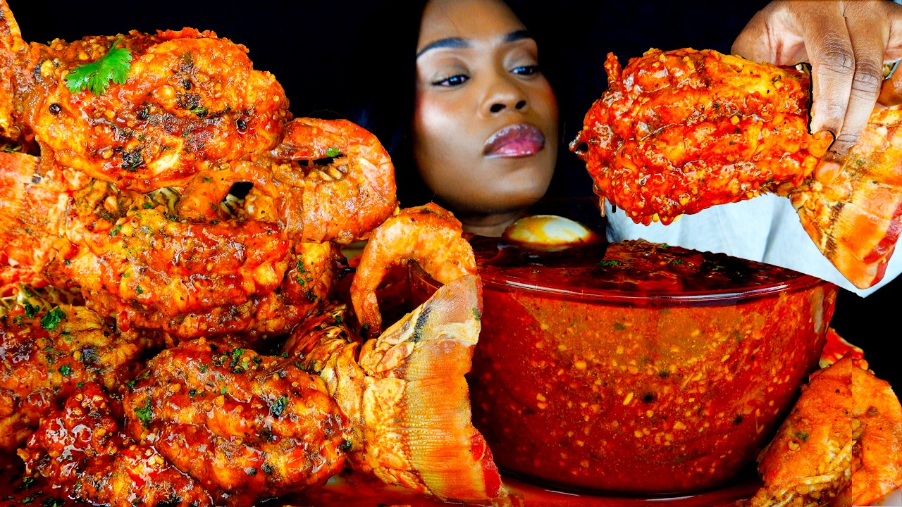 KING CRAB SEAFOOD BOIL MUKBANG | SEAFOOD | MUKBANG | DESHELLED LOBSTER | SEAFOOD BOIL | ASMR EATING