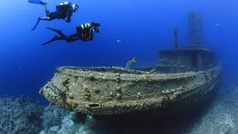 ¿Cuántos barcos hay hundidos en el fondo del océano?