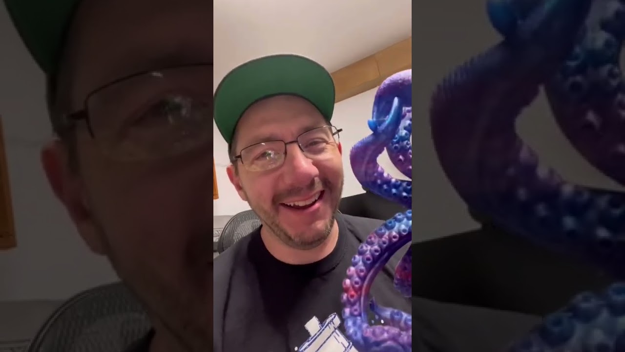 3D Printed Octopus HOLDS WHAT? #shorts