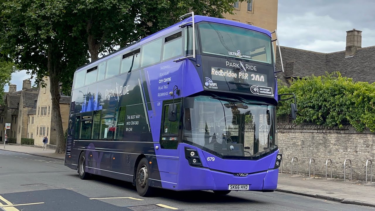 oxford-buses-wright-streetdeck-679-sk66hvd-on-route-300-to-redbridge