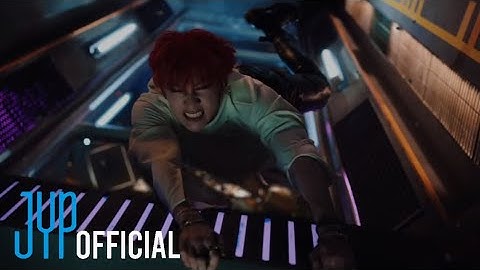 Stray Kids "Falling Up" M/V