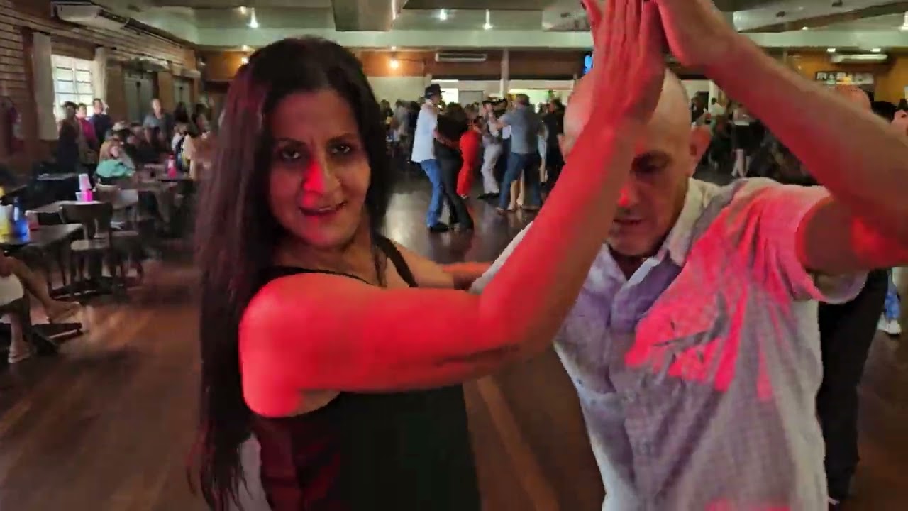 Assim Tá Topp Demais pra Dançar com Valmir Pasa No Bailão AO VIVO
