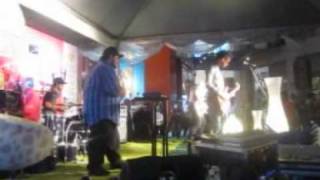 Round Robin Live Feyst11 Indie Youth Fest 2011