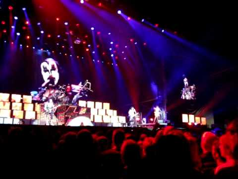 Kiss : Crazy, Crazy Nights (Live At Graspop Metal ...