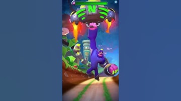 Crash On The Run: Scorporilla Boss Fight