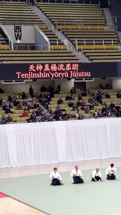 👀👊👣1 天神真楊流(てんじん しんようりゅう)柔術 投技関節技絞技が講道館柔道の基盤に 相手の動きに無理なく合理的(投