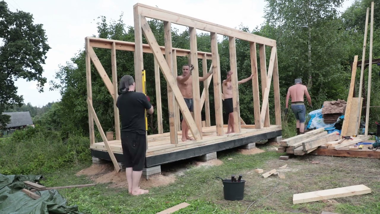 Kolonizacija 15 Mobilios karkasinės pirtelės statybos.