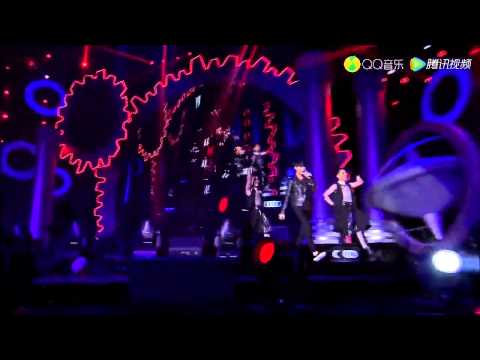 2015.03.25 QQ音乐年度盛典 李宇春 《酷》 +《什么》rap +《Dance To The Music》 （官方版）Li Yuchun Chris Lee