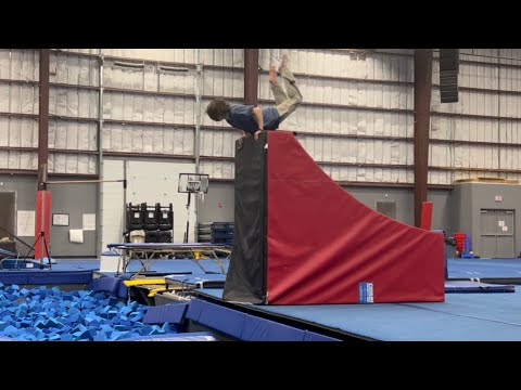 watch this video if you like gainers…