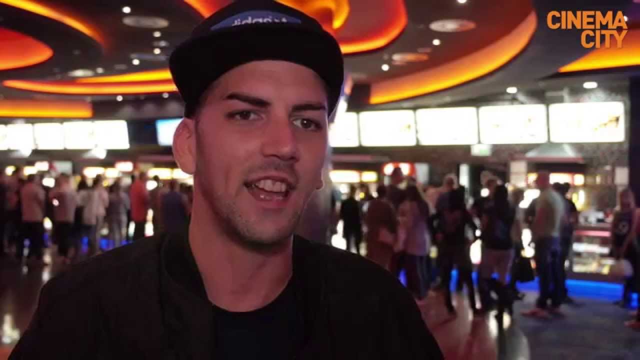 BLR: „Tök jó rappereket színészi szerepben látni!” - YouTube