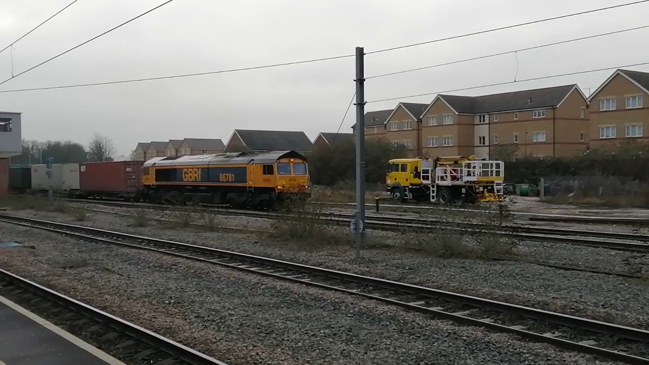 GBRf 66781 & LNER 91??? & LNER 82??? - YouTube