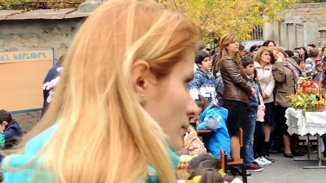 Ավան 104 դպրոց Ոսկե Աշուն փառատոն