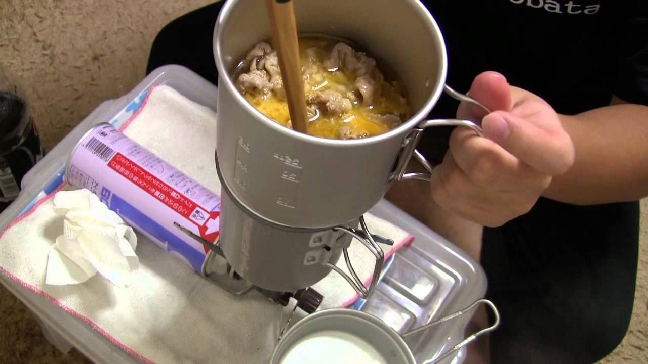 トレック900とソロセット焚でおうちごはん【豚丼編】 - YouTube