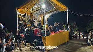 Live Performance of Seni Terbang Sinar Pusaka Putra in Salamungkal - Paseh