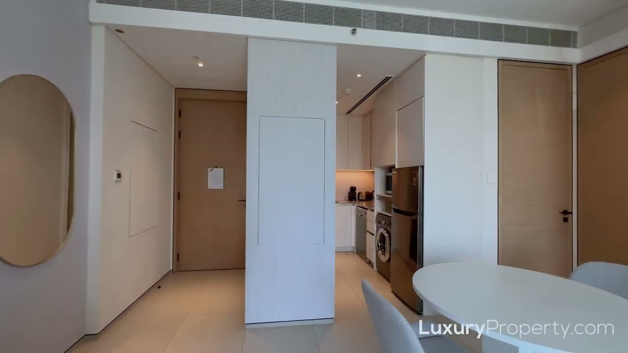 Furnished Low-Floor Apartment with R1A Layout
