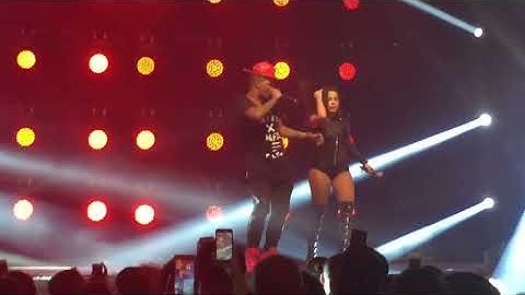 Thumbnail of Anitta & Mc Delano - Na Ponta Ela Fica - Bang Tour - Barra Music RJ 07/04