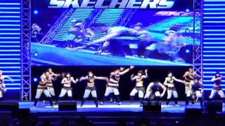 De La Salle University - FINAL BATTLE - Skechers Streetdance Battle 7