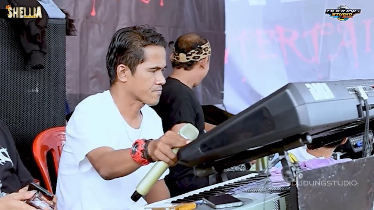 HARTA DAN KESETIAAN  ||VOC ||  DUDUNG STUDIO || GALAU ABIS || LIVE || In Sobang