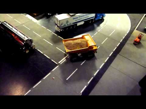 NCRC BOLBEC 2012 camions rc!! le dumper de cox76 en action......
