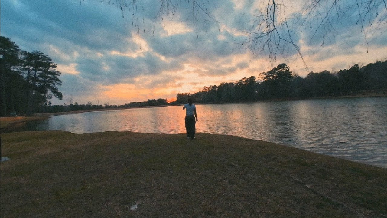 A DAY AT THE LAKE: NO TALKING, JUST BEAUTIFUL VIEWS | LIFEWITHKAEYJ 
