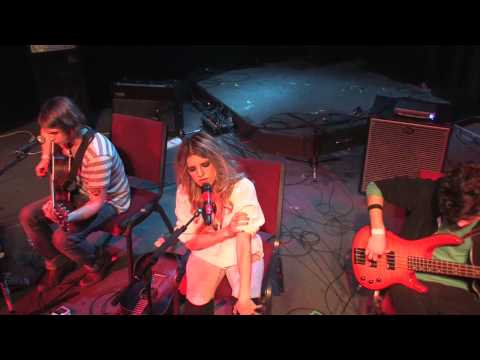 Juliet Simms of Automatic Loveletter performing "F...