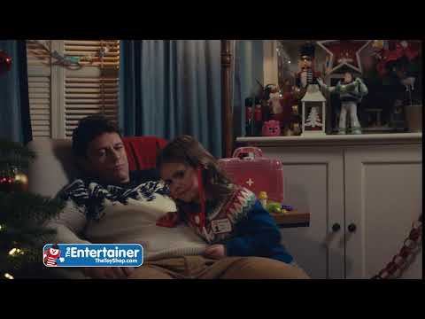 Little Festive Moments from The Entertainer