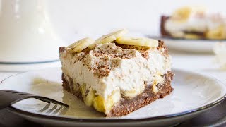 No-Bake Vegan Banoffee Pie (Banana Caramel Pie with Chocolate and Coconut) - Hot Chocolate Hits